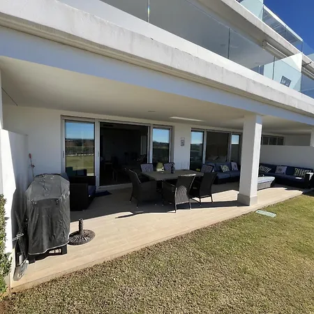 Apartment Modern 3 Bedroom - Le Mirage, Cancelada