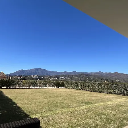 Modern 3 Bedroom - Le Mirage, Cancelada Apartment *
